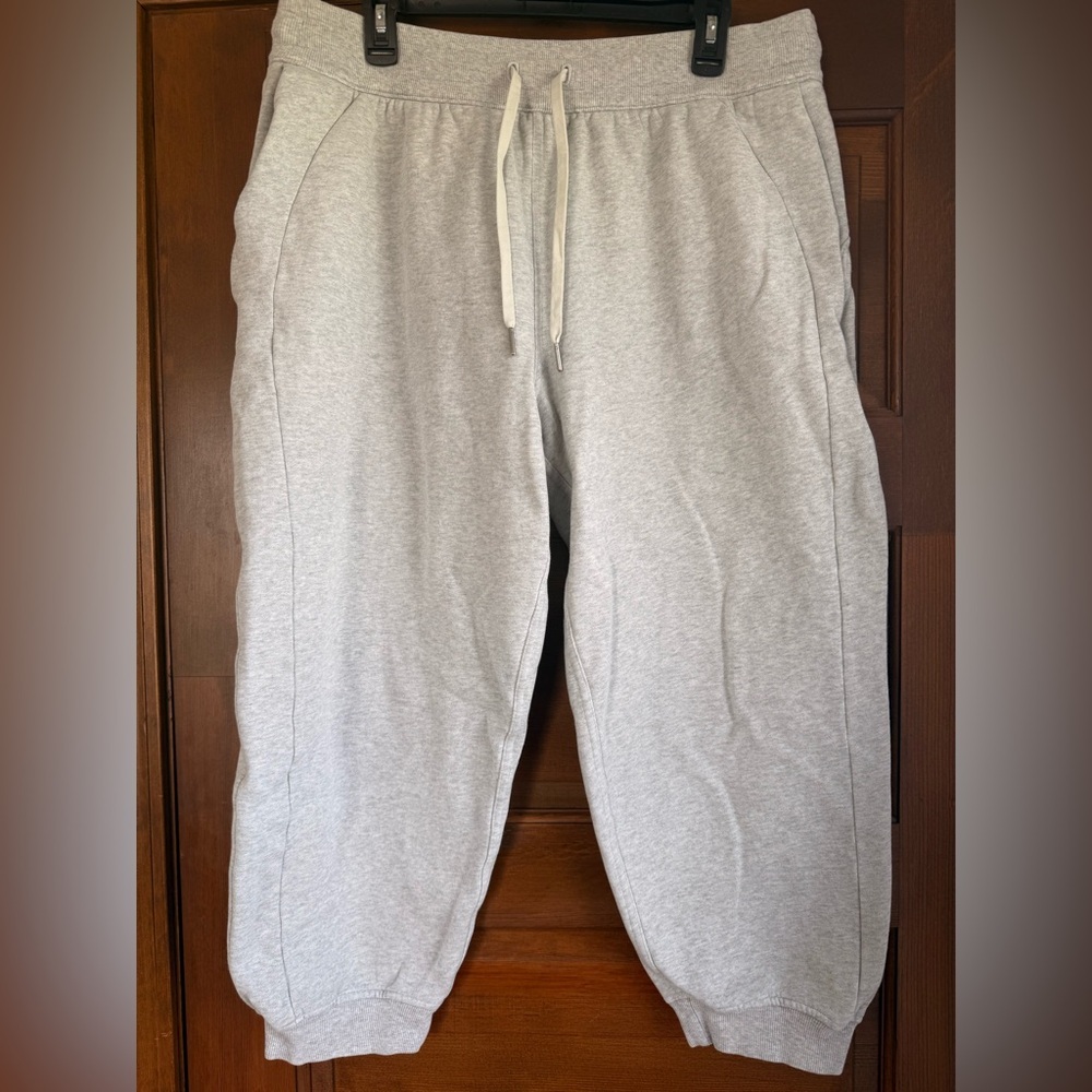 Lululemon Scuba High-Rise Jogger - Heathered Core Ultra Light Grey - Picture 3 of 9